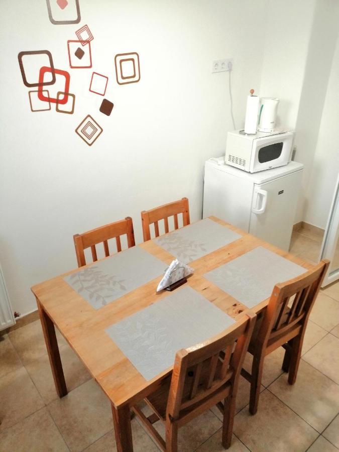 Appartement Matilda Apartman à Hajdúszoboszló Extérieur photo
