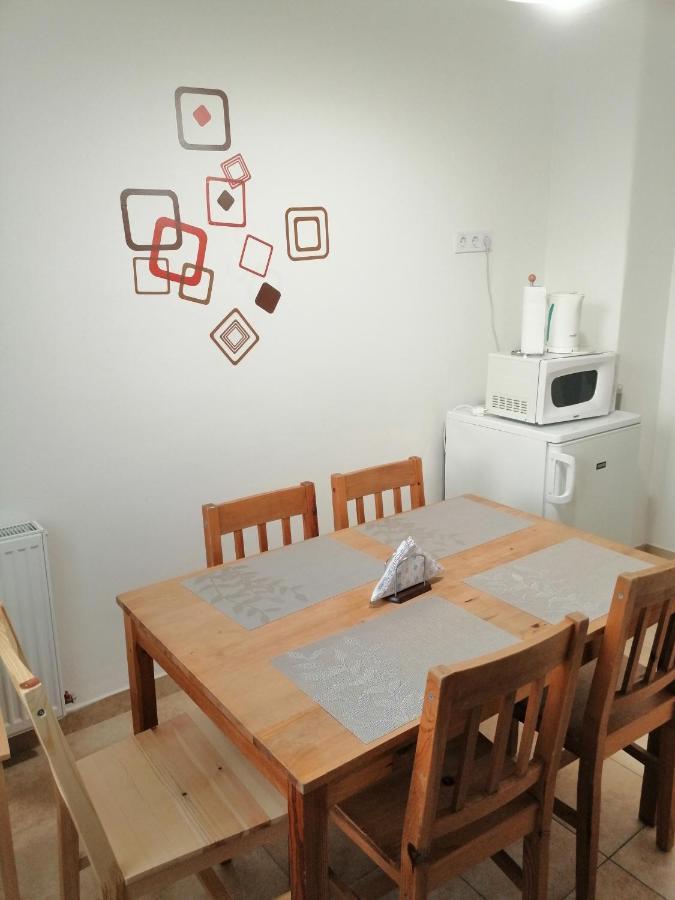 Appartement Matilda Apartman à Hajdúszoboszló Extérieur photo
