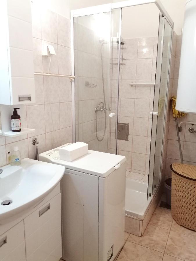 Appartement Matilda Apartman à Hajdúszoboszló Extérieur photo
